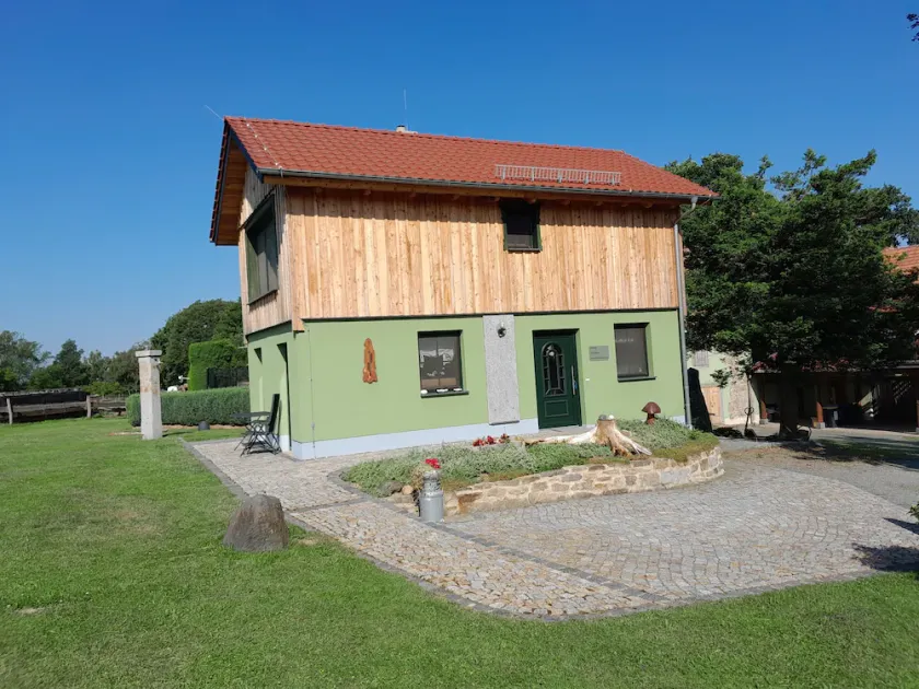Casa per vacanze, Wilthen bei Bautzen, pace, relax, posizione sulla foresta, sala giochi per bambini - Image 1