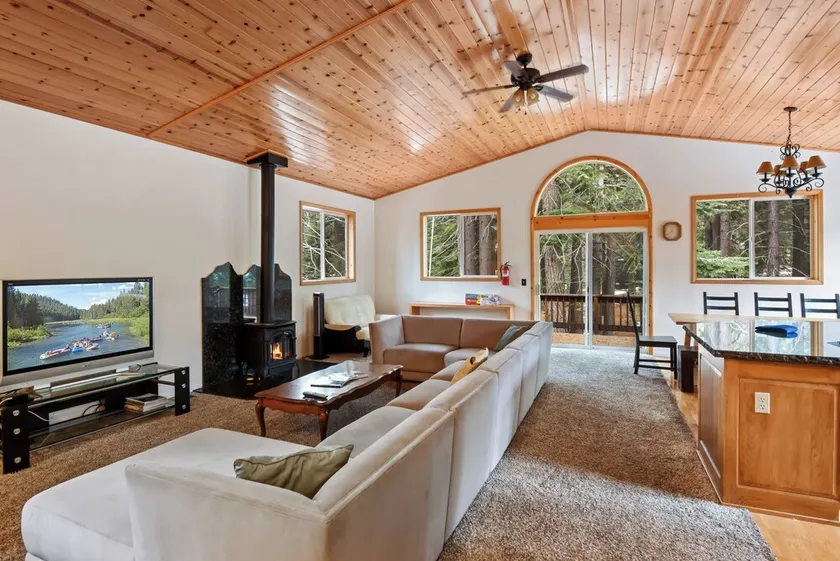 Truckee Pines Retreat - Game Room & Forest Views - Image 1