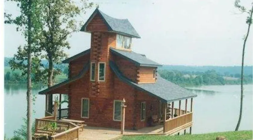 Außergewöhnliche Blick auf den Ohio River und bietet Platz für 2 Boote - Image 1