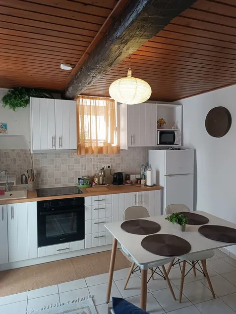 Traditionelle Wohnung auf dem Kastro-GroundFloor - Image 1