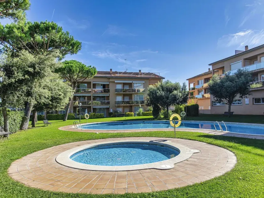 Gemütliche Wohnung für 4 Leute mit  W-LAN, Pool, TV und Terrasse - Image 1