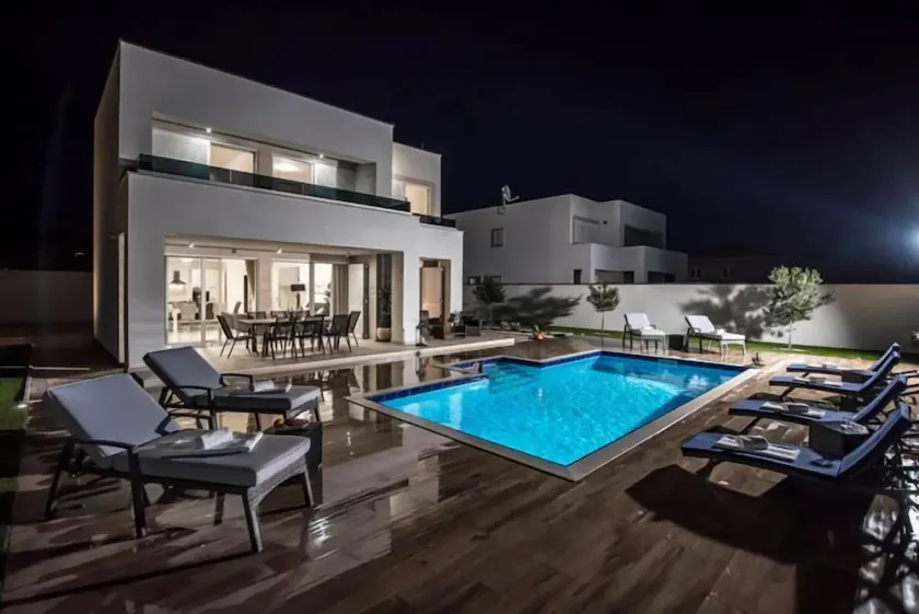 Luxury Villas Anita with Private Pool - Image 1