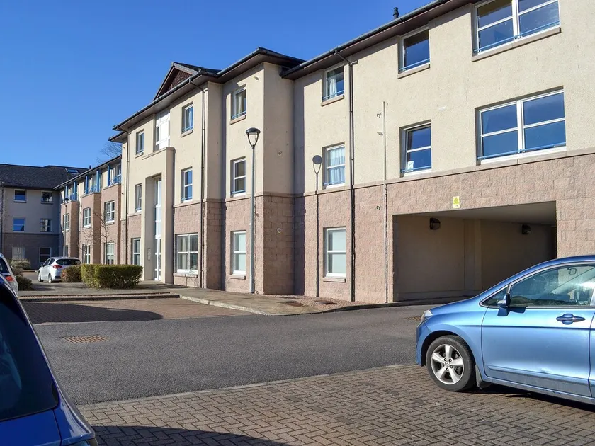 2 værelses bolig i Inverness - Image 1