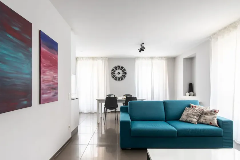 Wohnung, die 3 Minuten zu Fuß vom LAC und dem See entfernt ist - MARAINI 35 - Image 1