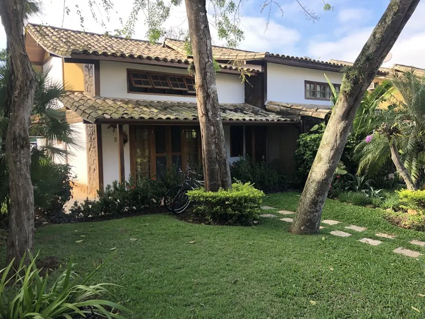 House in Buzios in gated community in Manguinhos Beach - Image 1