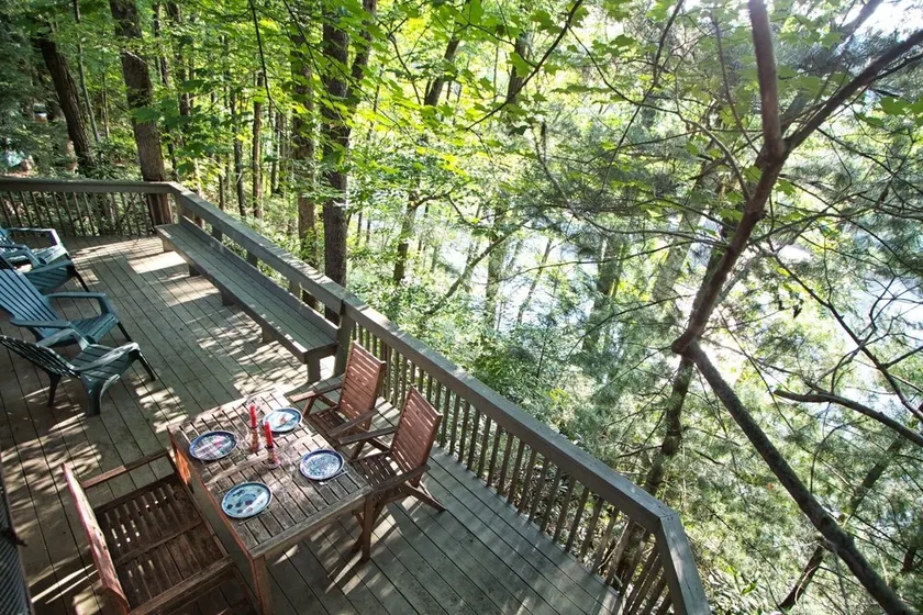 Splendida casa privata sul fiume Yough con vasca idromassaggio - Image 1