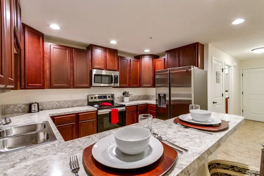 Oak Street #13 - Image 1