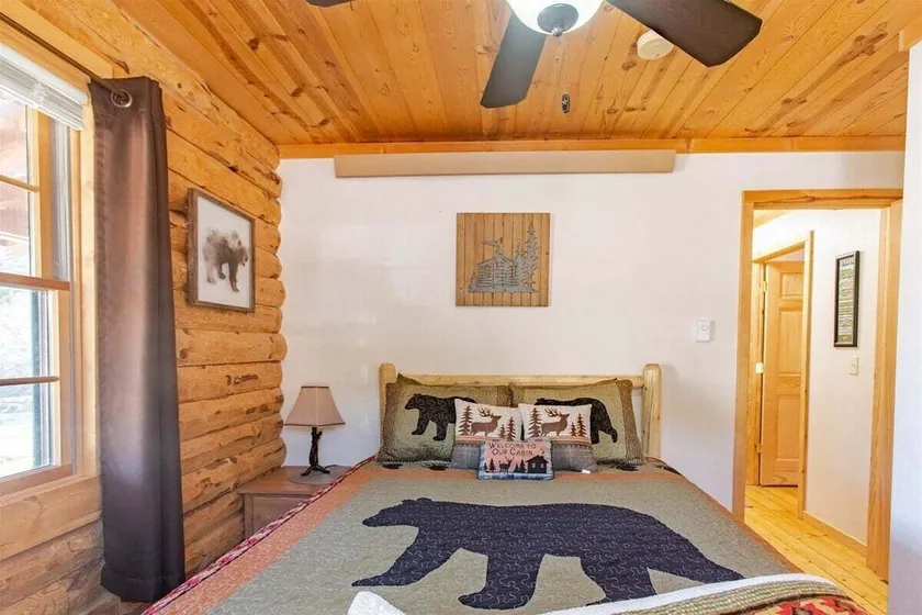Tenderfoot Creek Cabin - Image 1