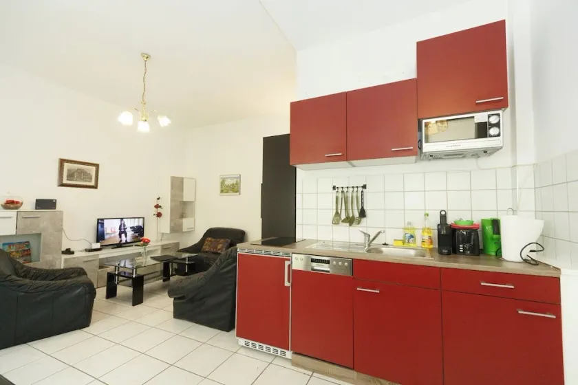 Apartments in Vienna near Schönbrunn & Westbahnhof - Keyless Check-In - Image 1
