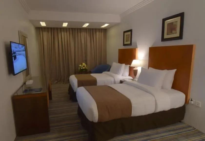 Al Massa Grand Hotel - Image 1
