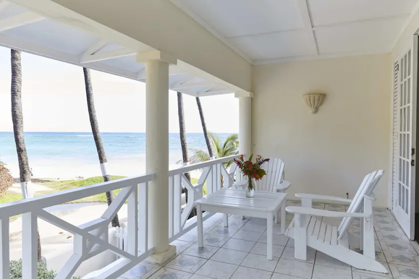 Inchcape Seaside Villas 1 bedroom De Luxe Apartment B - Image 1