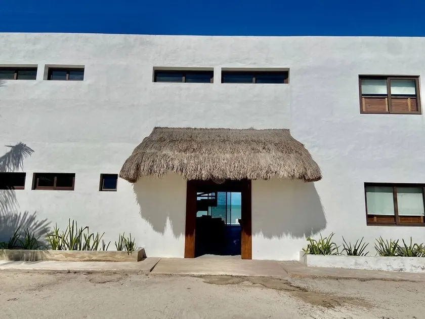 Casa A LA Orilla DEL MAR CON Piscina - Image 1
