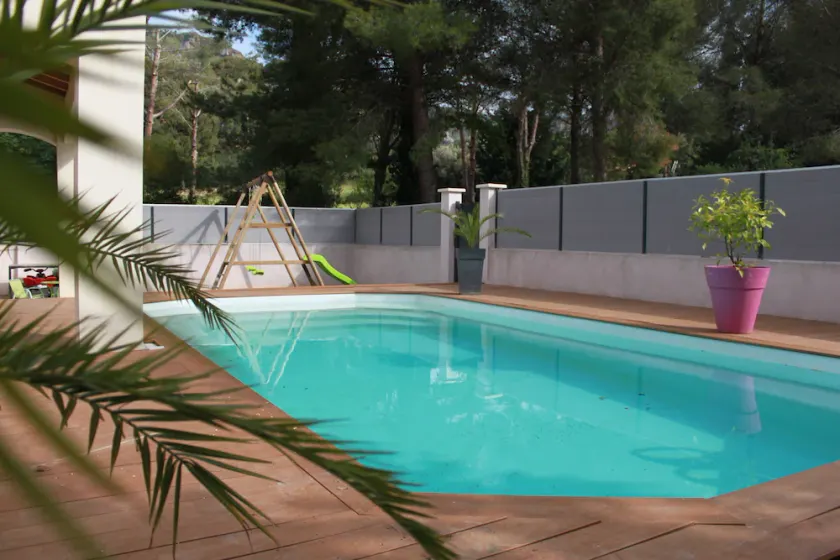 Villa contemporaine T5 avec piscine à CASSIS - Image 1