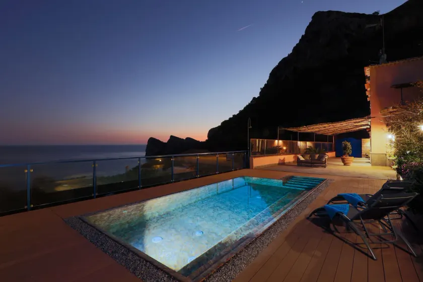 Villa The Phoenix in Nerano - Image 1
