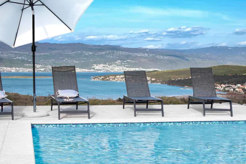 Ferienwohnung mit Pool und Meerblick - Image 1