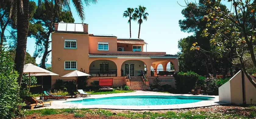 Exceptional villa for 6 to 8 people - Image 1