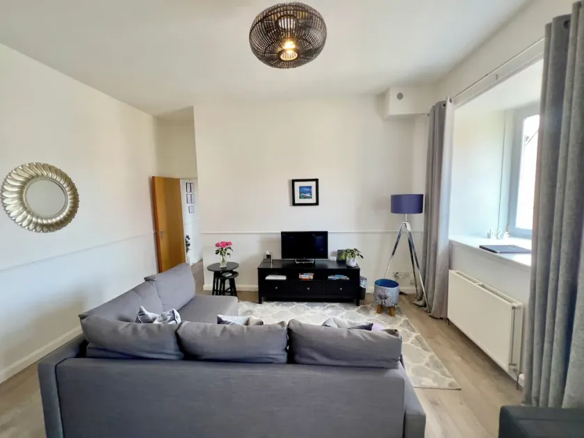 Central Apartment Linlithgow - Image 1
