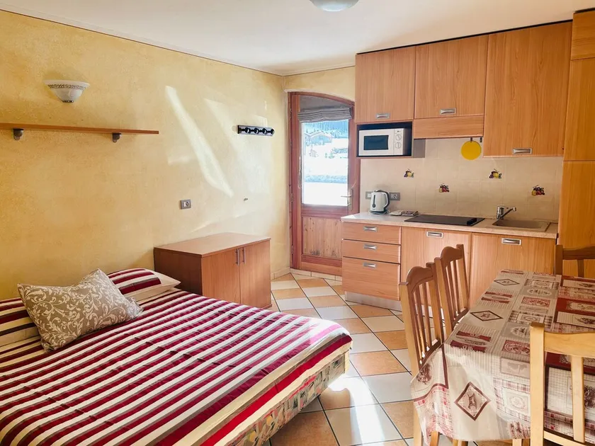 Apartment Breva with Mountain View, Wi-Fi, Balcony & Garden - Image 1