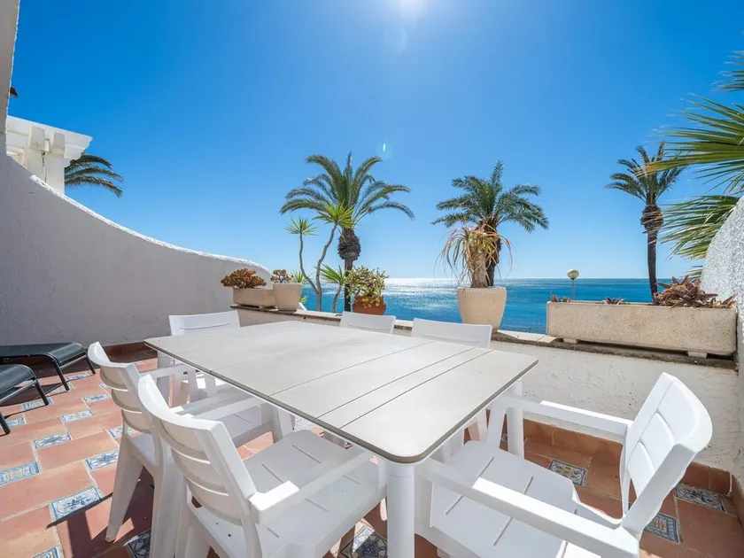 House in front of the sea with pool 170m beach - Image 1