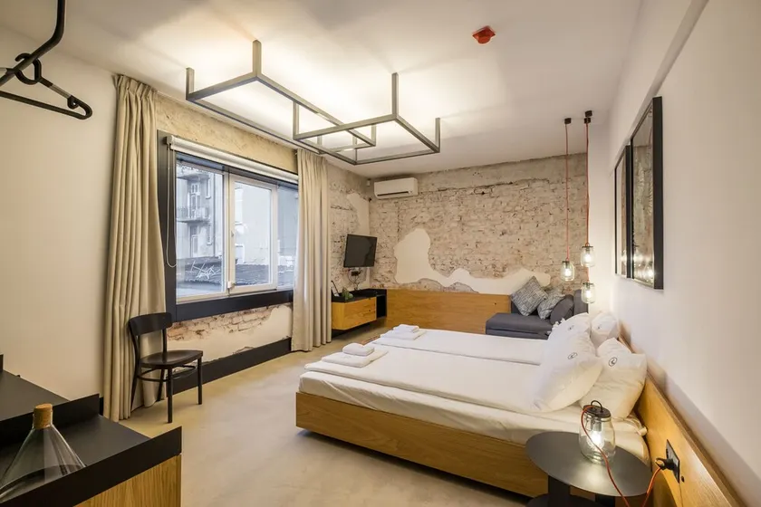R34 Boutique Hotel - Image 1