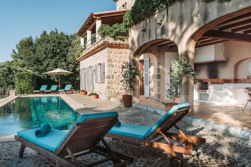 Villa mit eigenem Pool und fantastischem Meerblick - Image 1