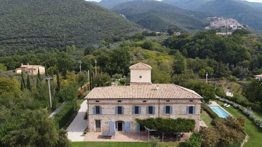 Stunning villa with private pool close to Rome in the Sabine countryside - Image 1