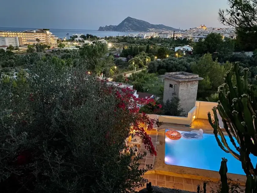 The perfect holidays Villa - great views - Beach near by. - Image 1