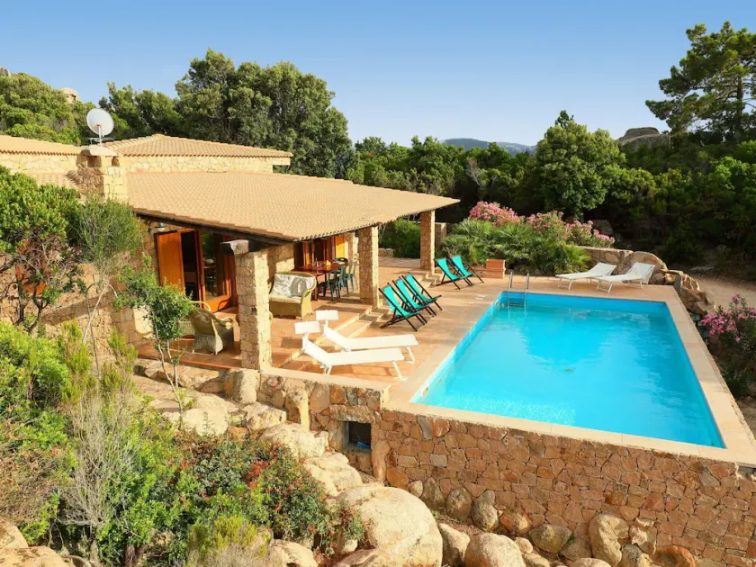 Belle maison de vacances privée pour 12 personnes avec piscine privée, WIFI, TV et animaux admis - Image 1