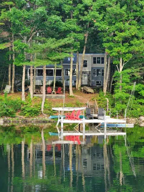 Newly Remodeled 5-BR Waterfront home on Sebago Lake – Spacious and Stunning! - Image 1