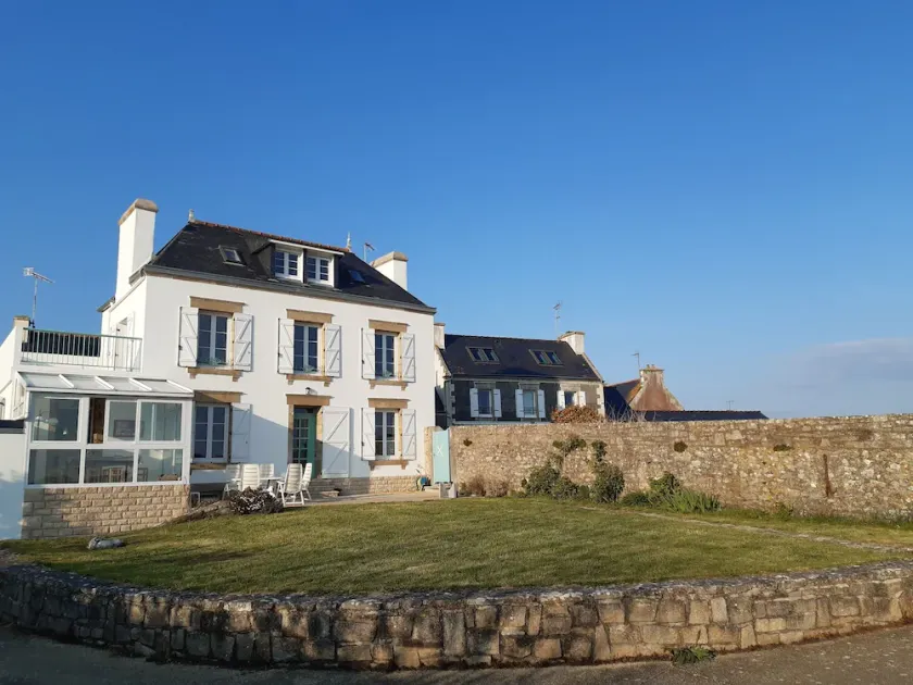 Finistère Primelin Bourg Ideale vacanza in famiglia 4 camere da letto vista mare full su - Image 1