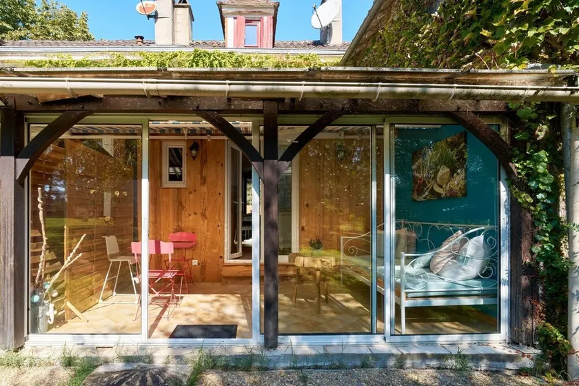 Chateau / Country House - Image 1