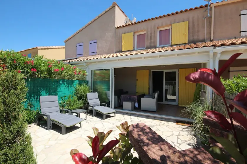 Nice villa in residence CLOS DE SOCORRO with pool, 2 bedrooms, great View, PORTIRAGNES PLAGE - Image 1