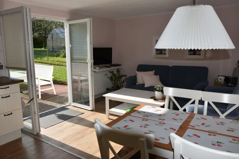 Bungalow für 4 Gäste mit 58m² in Grube - Image 1