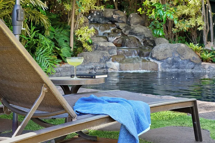 Loke Lani 'Bella rosa' casa di lusso hawaiana con piscina, vasca idromassaggio e aria condizionata vicino alla spiaggia! - Image 1