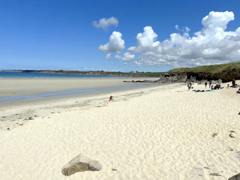 Charming Holiday Home in Porspoder - Image 1