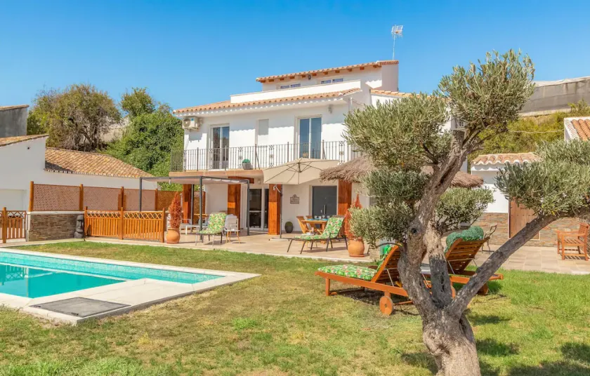 Awesome Home In Mezquitilla - Image 1