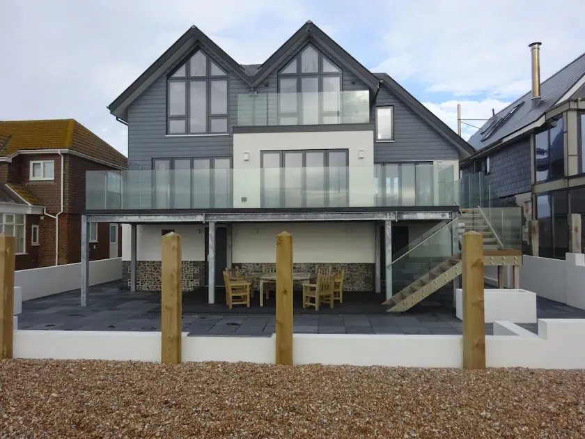 \"Seacrest\" Camber -  beachside property with uninterupted sea views - Image 1