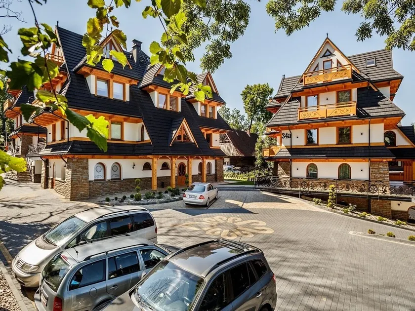 TatryTop Zakopiańskie Tarasy Wellness Suites - Image 1