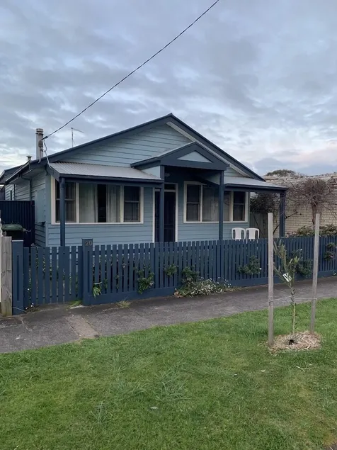 Cliff Cottage Queenscliff - Image 1