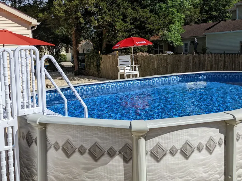 Pet-Friendly Beach Cottage with Pool on Quiet, Dead-End Street - Image 1