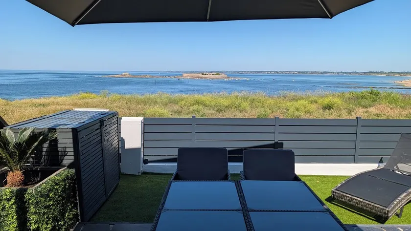 Maison vue panoramique exceptionnelle, plage sable fin à 100m, calme et reposant - Image 1