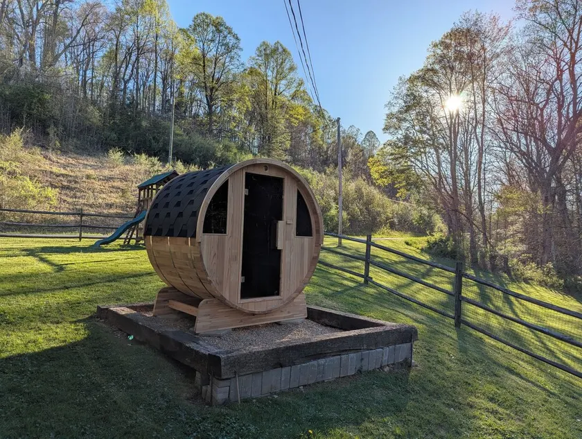 Ascension Cabin - sauna, hot tub, fire pit - Image 1