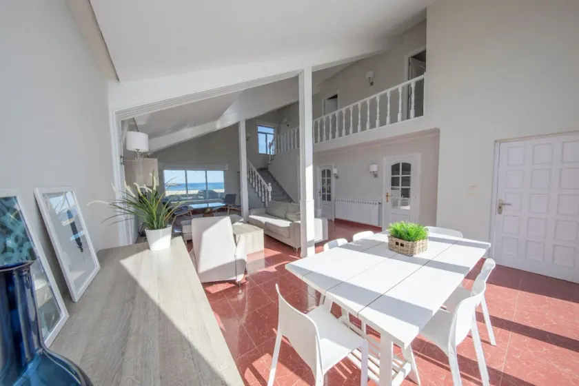 HOUSE ON THE BEACH, FOZ - Image 1
