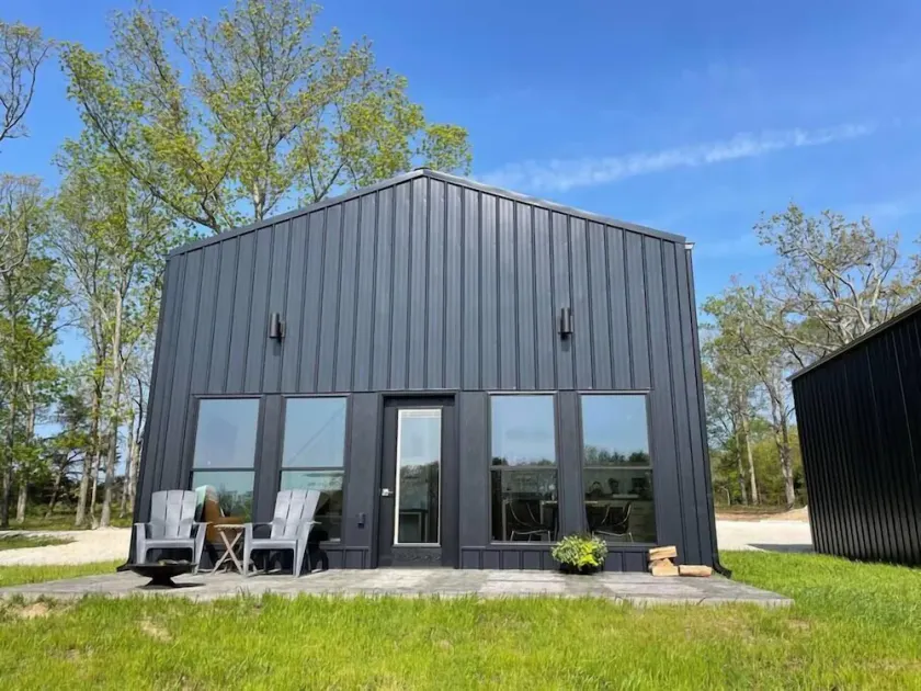 H&M Retreats/Cabin 1/Hermann, MO - Image 1