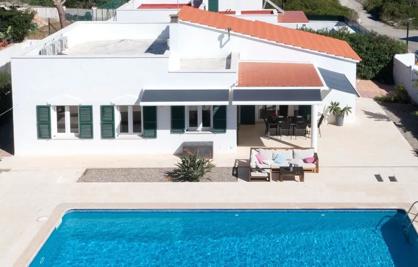 Charming villa, private pool 97m2, WIFI, 8 minutes walking beach - Image 1