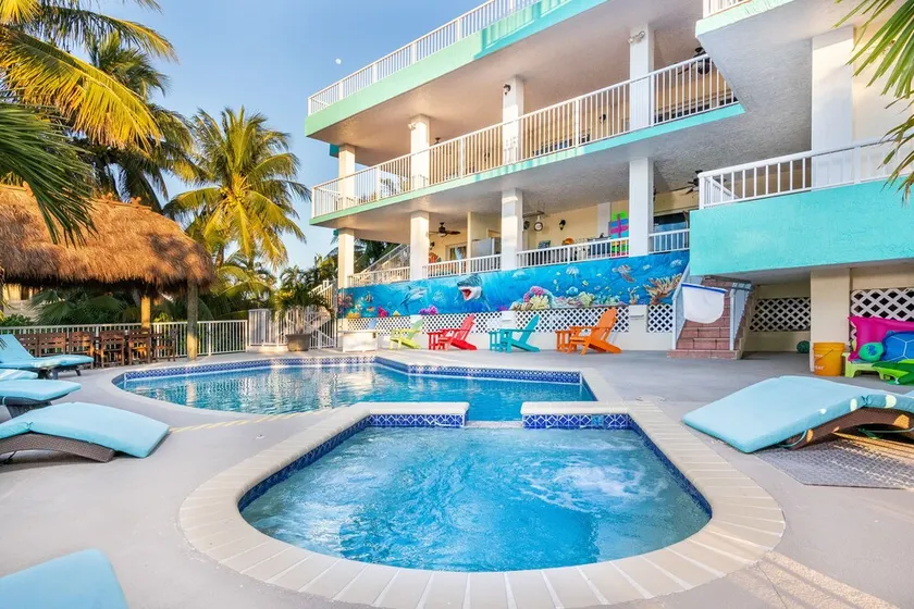 Beach House, Waterfront, Sombrero Beach, Florida Keys Rental, Private Pool, Dock - Image 1