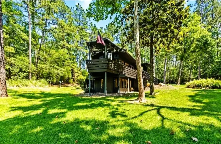 The BOAT HS! Lake Views!! -Pool-Pool Table-Fire Pit-RV & Boat parking! - Image 1