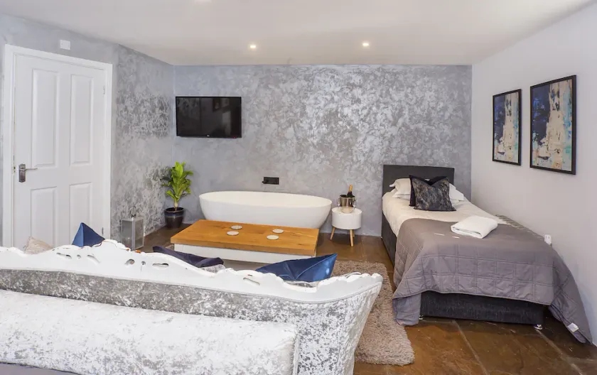 Habitación estable convertida 2 - Image 1