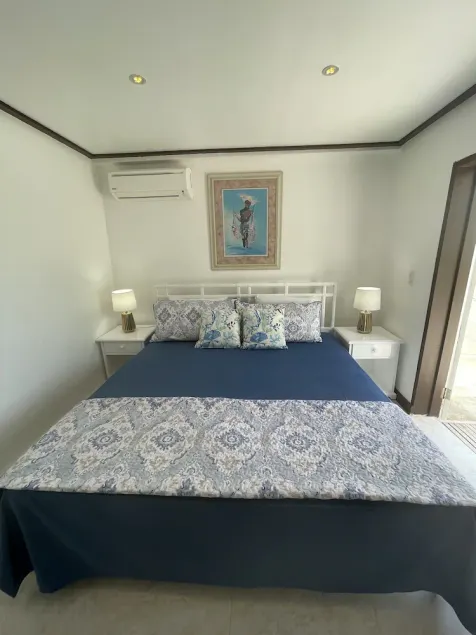 Quaint 1 bedroom apartment close to Mullins Beach - Image 1