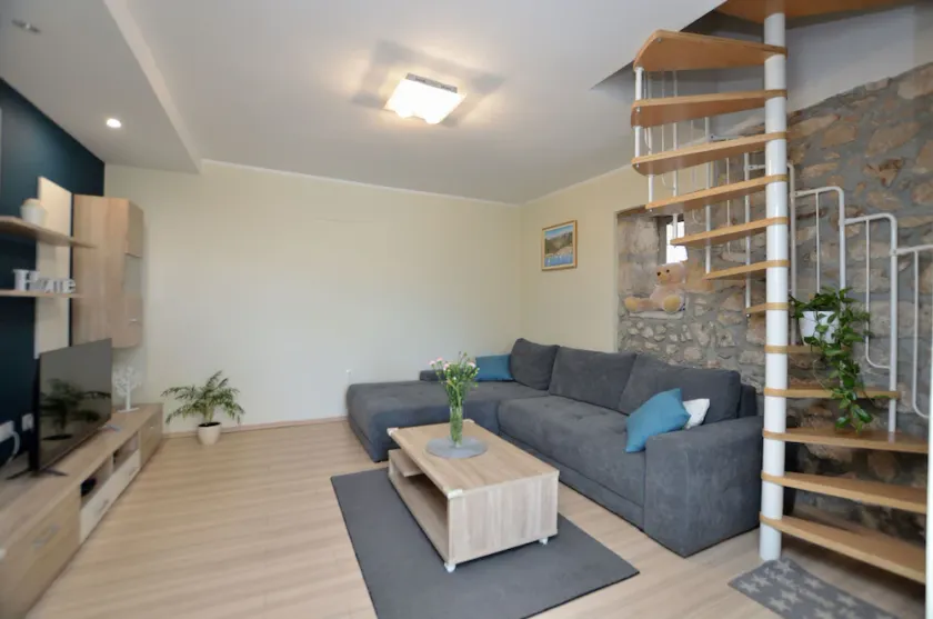 Appartamento Hill (94461-A1) - Sv.Jelena - Image 1